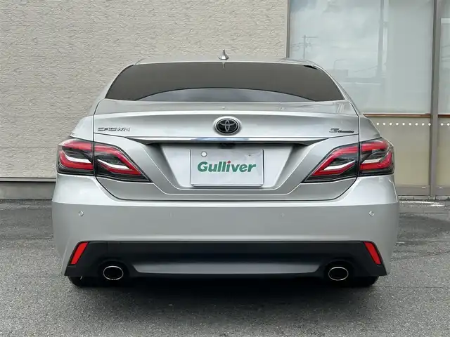 トヨタ クラウン ハイブリッド G－エグゼクティブ 大阪府 2018(平30)年 3.8万km プレシャスシルバー 純正メモリナビ/（フルセグ/BT/CD/DVD）/バックカメラ/レーダークルーズコントロール/レーンキープアシスト/パドルシフト/プリクラッシュセーフティ/ブラインドスポットモニター/レザーシート（ベージュ）/前席パワーシート/エアーシート/全席シートヒーター/ハンドルヒーター/社外19インチAW（TWS）/デジタルインナーミラー型ドラレコ/後席サンシェード/ETC2.0/保証書/取扱説明書/スペアキー