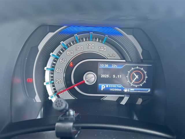 スズキ ハスラー Jスタイル 岐阜県 2021(令3)年 1.7万km オフブルーメタリック/ガンメタリック2トーンルーフ 登録時16206km/社外SDナビ/Bluetooth/CD/USB/フルセグテレビ/デュアルカメラブレーキサポート/・誤発進抑制機能/・車線逸脱警報/・先行車発進告知/・ハイビームアシスト/LEDオートヘッドライト/ルーフレール/フォグランプ/パーキングアシスト/アイドリングストップ/フルフラットシート/純正アルミホイール（15インチ）/コーナーセンサー/盗難防止装置/シートヒーターD＋N席/プッシュスタート/スマートキー×2/禁煙車