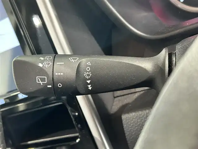 トヨタ ルーミー カスタムG－T 愛知県 2019(令1)年 4.3万km レーザーブルークリスタルシャイン 純正９インチナビ　/(Bluetooth/フルセグTV/AM/FM/SD/CD・DVD再生）/両側電動スライドドア　/衝突軽減ブレーキ　/ビルトインＥＴＣ　/ＬＥＤヘッドライト　/バックカメラ　/パーキングセンサー　/ドライブレコーダー　/クルーズコントロール　/オートハイビーム　/プッシュスタート/ -スマートキ/LEDフォグ