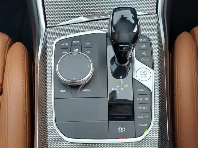 ＢＭＷ ＢＭＷ Ｍ３４０ｉ xDrive 東京都 2021(令3)年 8.7万km ミネラルグレー harman/kardonスピーカー/純正ナビ/全方位カメラ/ドライブレコーダー/ビルトインETC/ヘッドアップディスプレイ/レーダークルーズコントロール/パワーシート/レザーシート/シートヒーター/電動リアゲート/コーナーセンサー/置くだけ充電