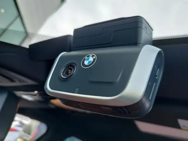 ＢＭＷ ＢＭＷ Ｍ３４０ｉ xDrive 東京都 2021(令3)年 8.7万km ミネラルグレー harman/kardonスピーカー/純正ナビ/全方位カメラ/ドライブレコーダー/ビルトインETC/ヘッドアップディスプレイ/レーダークルーズコントロール/パワーシート/レザーシート/シートヒーター/電動リアゲート/コーナーセンサー/置くだけ充電