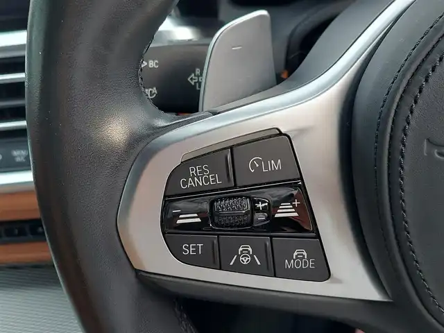 ＢＭＷ ＢＭＷ Ｍ３４０ｉ xDrive 東京都 2021(令3)年 8.7万km ミネラルグレー harman/kardonスピーカー/純正ナビ/全方位カメラ/ドライブレコーダー/ビルトインETC/ヘッドアップディスプレイ/レーダークルーズコントロール/パワーシート/レザーシート/シートヒーター/電動リアゲート/コーナーセンサー/置くだけ充電