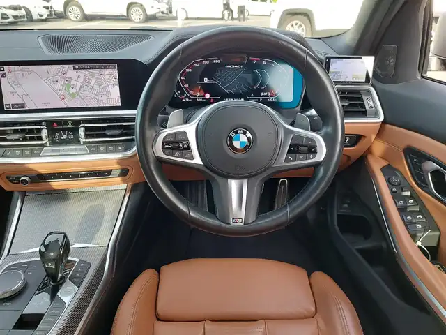 ＢＭＷ ＢＭＷ Ｍ３４０ｉ xDrive 東京都 2021(令3)年 8.7万km ミネラルグレー harman/kardonスピーカー/純正ナビ/全方位カメラ/ドライブレコーダー/ビルトインETC/ヘッドアップディスプレイ/レーダークルーズコントロール/パワーシート/レザーシート/シートヒーター/電動リアゲート/コーナーセンサー/置くだけ充電