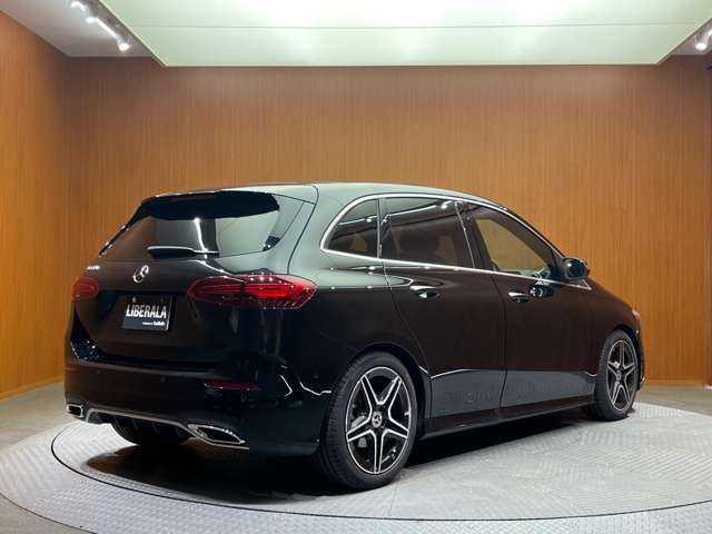 メルセデス・ベンツ Ｍ・ベンツ Ｂ２００ｄ AMGライン 千葉県 2024(令6)年 0.2万km コスモスブラック パノラマＳＲ　/純正ナビ　/バックカメラ　/ＡＣＣ　/ハーフレザーシート　/シートヒーター　/パワーシート　/ドライブレコーダー　/ＰＤＣ　/ＬＥＤヘッドライト　/オートライト　/純正１８インチＡＷ　/ＥＴＣ