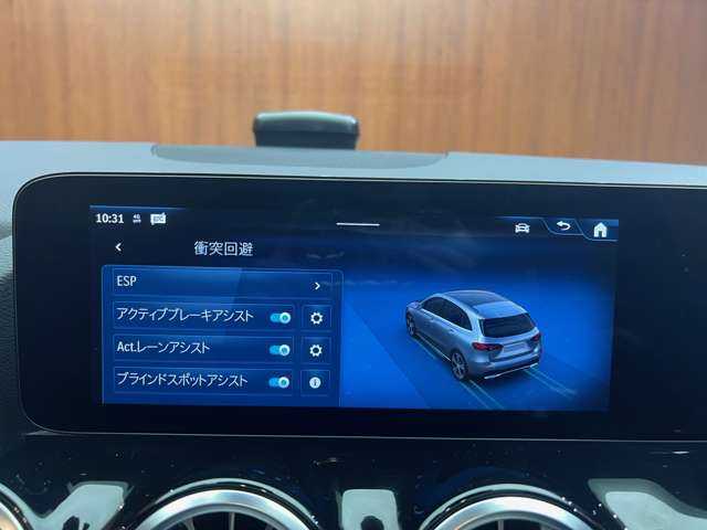 メルセデス・ベンツ Ｍ・ベンツ Ｂ２００ｄ AMGライン 千葉県 2024(令6)年 0.2万km コスモスブラック パノラマＳＲ　/純正ナビ　/バックカメラ　/ＡＣＣ　/ハーフレザーシート　/シートヒーター　/パワーシート　/ドライブレコーダー　/ＰＤＣ　/ＬＥＤヘッドライト　/オートライト　/純正１８インチＡＷ　/ＥＴＣ