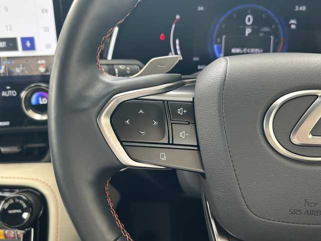 レクサス ＮＸ 250 バージョンL 愛知県 2023(令5)年 0.9万km グラファイトブラックガラスフレーク /禁煙//ワンオーナー//メーカーナビ//フルセグ/BT/USB/Miracast/FM/AM//バック/サイドカメラ//純正20AW//黒白レザーシート//パワーバックドア//革巻ステアリング//ステアリングスイッチ//ステアリングヒーター//パドルシフト//全席シートヒーター//前席ベンチレーション//ワイヤレス充電//ビルトインETC2.0//アイドリングストップ//クリアランスソナー//LDA/PKSB/BSM/安心降車サポート//RCTR/PADA/RSA/ACC//フロアマット//トノカバー//AC100V//type-C充電//360°ドライブレコーダー//Gスカッフプレート//三眼LEDヘッドライト//フォグ//ヘッドライトウォッシャー//オートハイビーム//オートリトラウィンカーミラー//電動パーキング//オートホールド//ドライブモード//ECO/NORMAL/SPORT//プッシュスタート//防眩ルームミラー//新車時保証書//取扱説明書//スマートキー//スマートスペアキー/カードキー