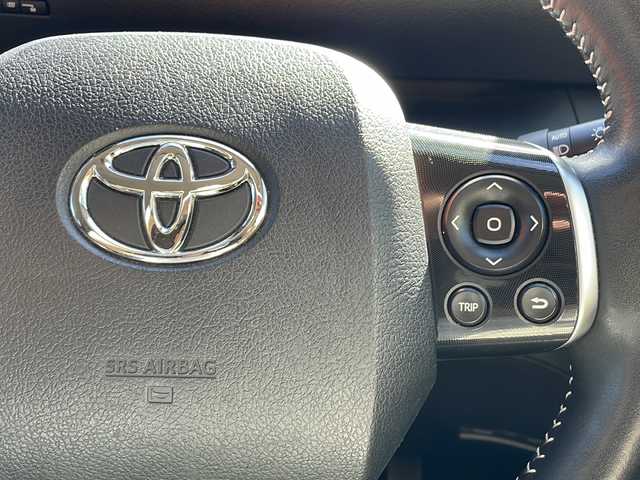 トヨタ シエンタ ファンベースG 沖縄県 2020(令2)年 2.1万km センシュアルレッドマイカ 純正ナビ・TV・Bluetooth・CD・DVD/両側パワースライドドア/ETC/全方位カメラ/ドライブレコーダー/シートヒーター/コーナーセンサー/オートライト/オートマチックハイビーム/衝突軽減システム/LEDヘッドライト/ステアリングスイッチ/ハンドルヒーター/ウィンカードアミラー/純正アルミ/スマートキー