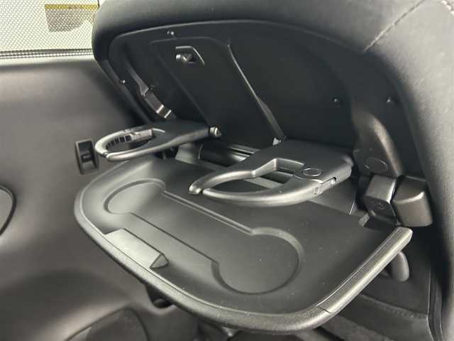 日産 セレナ e－パワー ハイウェイスター 千葉県 2018(平30)年 7.6万km ブリリアントシルバー 純正8型SDナビ/純正後席モニター/全方位カメラ　/プロパイロット　/両側電動スライドドア/シートヒーター　/ハンドルヒーター　/電子インナーミラー　/パーキングアシスト　/リアオートエアコン/LEDヘッドライト（オートライト付き）/電動格納サイドミラー/バックカメラ/アイドリングストップ/ウィンカーミラー/2列目キャプテンシート/ドアバイザー/プッシュスタート/ETC