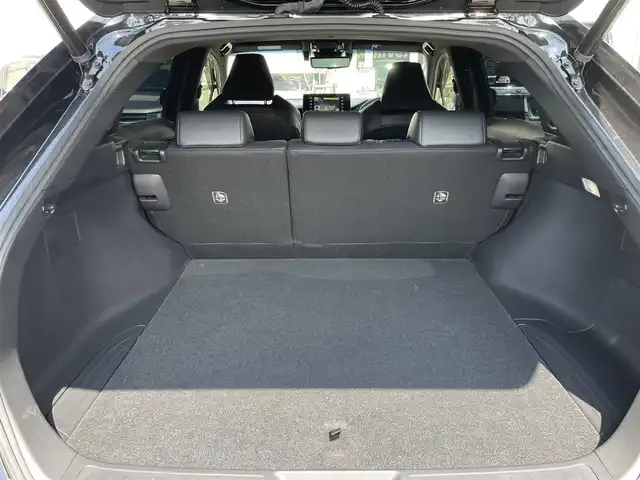 トヨタ ハリアー G 石川県 2020(令2)年 1.3万km プレシャスブラックパール ワンオーナー/純正ディスプレイオーディオ/フルセグTV/バックカメラ/LEDヘッドライト/ETC/パワーバックドア/デジタルインナーミラー/ドライブレコーダー付き/ハーフレザーシート/テレビキャンセラー/スマートキー/プッシュスタート/電動ミラー/保証書