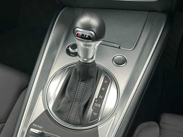 アウディ ＴＴクーペ 2．0 TFSI クワトロ 茨城県 2015(平27)年 5.2万km 赤 アシスタンスＰＫＧ　/アドバンスドキー　/クルコン　/レーンアシスト/サイドアシスト/バーチャルＣＰ　/純正ナビ　/バックカメラ　/フルセグ　/ＢＴ　/ＵＳＢ　/ＣＤ　/ＤＶＤ　/ＳＤ　/自動駐車　/純正１９インチＡＷ　/ドラレコ　/禁煙車