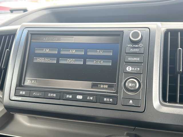 ホンダ ステップワゴン L 兵庫県 2009(平21)年 7.5万km プレミアムヒダマリアイボリーパール OP/・純正HDDインターナビシステム/CD/DVD/地デジTV/・マルチビューカメラ/・スカイルーフ/・純正16インチAW/・フローリングフロア/-/両側パワースライドドア/HIDヘッドランプ/オートライト/ビルトインETC/純正フロアマット/保証書/取説/スペアキー1本