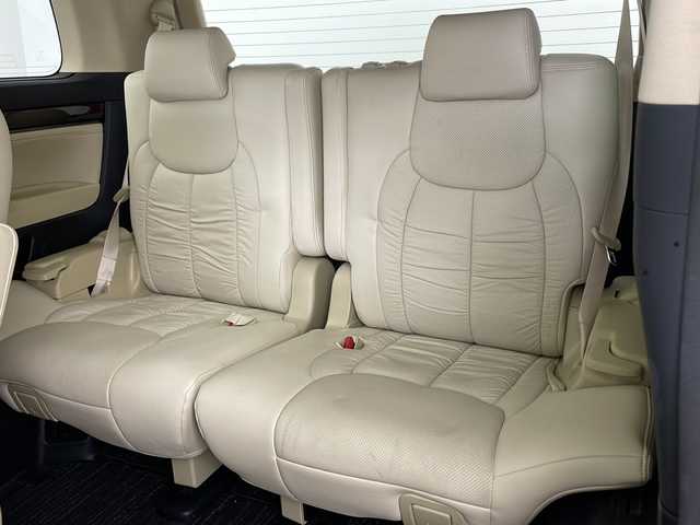 トヨタ アルファード G 兵庫県 2016(平28)年 7.8万km ホワイトパールクリスタルシャイン ・社外10インチナビ/CD/DVD/TV/SD/・社外リアフリップダウンモニター/・バックカメラ　/・プリクラッシュセーフティ/・レーダークルーズコントロール/・クリアランスソナー/・ECO MODE/・前後ドライブレコーダー/・ツインムーンルーフ/・両側パワースライドドア/・パワーバックドア/・ビルトインETC/・運転席メモリー機能付きパワーシート/・前席パワーシート/・オットマン/・nanoe/・LEDヘッドライト/・オートライト/・フォグランプ/・ウィンカーミラー/・オートワイパー/・ウォークスルー/・純正フロアマット/・純正１７インチアルミホイール/・社外レーダー/・社外革調シートカバー/・ドアバイザー/・オールオートパワーウィンドウ/・電動格納ミラー/・スマートキー/・スペアキー