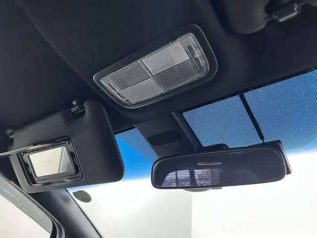 ホンダ フィット ハイブリット S ホンダセンシング 佐賀県 2017(平29)年 2.4万km ルージュアメジストM 純正７型ナビ/(フルセグTV/CD/DVD/Bluetooth/AM/FM/SD)/衝突軽減システム/バックカメラ/コーナーセンサー/レーンキープアシスト/レーダークルーズコントロール/パドルシフト/ＬＥＤヘッドライト/オートライト/フォグライト/純正１６インチアルミホイール/純正フロアマット/ドアバイザー/ビルトインETC/ドライブレコーダー/ステアリングリモコン/先行車発進告知機能/標識検知機能/盗難防止装置/横滑り防止装置/プッシュスタート/スマートキー/スペアキー×１