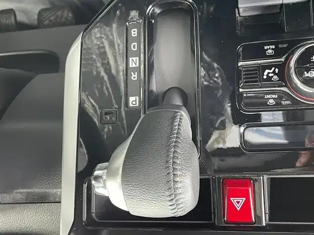 トヨタ ルーミー カスタムG－T 大阪府 2021(令3)年 2.1万km クールバイオレットクリスタルシャイン 純正9インチナビ/・フルセグTV/USB/BT/DVD/HDMI/パノラミックビューモニター/両側パワースライドドア/前後ドライブレコーダー/F席シートヒーター/ビルトインETC/純正フロアマット/純正15インチAW/LEDヘッド・フォグ/シートカバー付/保証書/スペアキー/アダプティブクルーズ/パーキングシステム/衝突軽減システム/アイドリングストップ