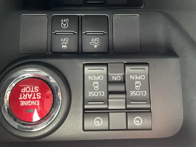 トヨタ ルーミー カスタムG－T 大阪府 2021(令3)年 2.1万km クールバイオレットクリスタルシャイン 純正9インチナビ/・フルセグTV/USB/BT/DVD/HDMI/パノラミックビューモニター/両側パワースライドドア/前後ドライブレコーダー/F席シートヒーター/ビルトインETC/純正フロアマット/純正15インチAW/LEDヘッド・フォグ/シートカバー付/保証書/スペアキー/アダプティブクルーズ/パーキングシステム/衝突軽減システム/アイドリングストップ