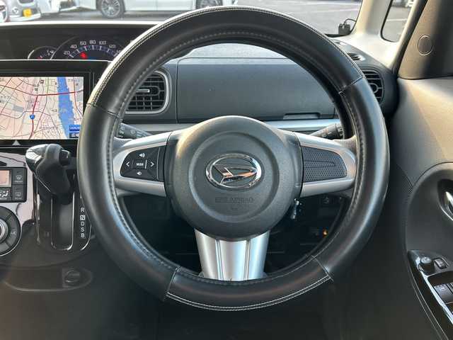 ダイハツ タント カスタム X SA 岐阜県 2013(平25)年 10.4万km パールホワイトⅢ 【登録時走行距離：103788km】/純正8型ナビ/フルセグTV/バックカメラ/片側パワースライドドア/ドライブレコーダー/USB入力端子/ETC/Bluetooth/プッシュスタート/スマートキー/純正フロアマット/純正ドアバイザー/純正アルミホイール/ABS/横滑り防止装置/レーンキープアシスト/盗難防止装置/オートライト/キセノンヘッドライト/エアバッグ/衝突被害軽減システム