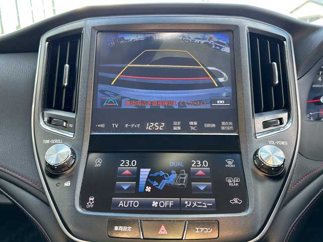 トヨタ クラウン アスリート S-T 岐阜県 2016(平28)年 9.7万km ホワイトパールクリスタルシャイン 登録時走行距離：96734km/純正ナビ/バックモニター/フルセグテレビ・Bluetooth・CD・DVD・USB/クルーズコントロール/ビルトインＥＴＣ/ドライブレコーダー/パワーシート/シートヒーター/ＬＥＤヘッドライト/オートライト/プッシュスタート/スマートキー/純正フロアマット/純正アルミホイール