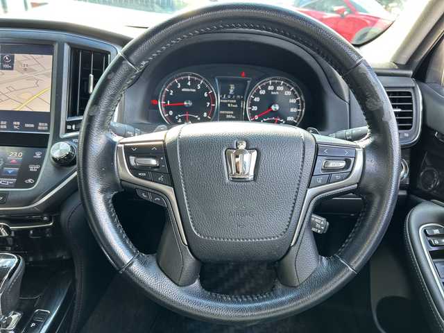 トヨタ クラウン アスリート S-T 岐阜県 2016(平28)年 9.7万km ホワイトパールクリスタルシャイン 登録時走行距離：96734km/純正ナビ/バックモニター/フルセグテレビ・Bluetooth・CD・DVD・USB/クルーズコントロール/ビルトインＥＴＣ/ドライブレコーダー/パワーシート/シートヒーター/ＬＥＤヘッドライト/オートライト/プッシュスタート/スマートキー/純正フロアマット/純正アルミホイール