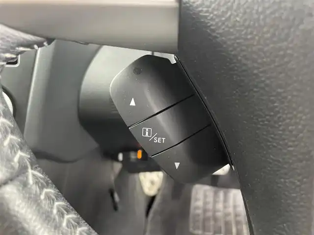 スバル インプレッサ ＸＶ ハイブリッド 2．0i－L 富山県 2014(平26)年 3.8万km サテンホワイトパール 4WD/社外ナビ(AM/FM/BT/CD/DVD)/フルセグTV/クルーズコントロール/衝突軽減ブレーキ/横滑り防止装置/オートライト/ヘッドライトウォッシャー/社外フロアマット/純正AW/ETC/キセノンヘッドライト/スマートキー/スペアキー1本/プッシュスタート/電動格納ミラー/バニティミラー/取扱説明書/保証書