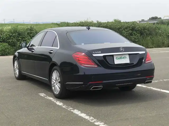 メルセデス・ベンツ Ｓ５５０Ｌ 福岡県 2016(平28)年 2.7万km カバンサイトブルー 純正メーカーナビ/　フルセグTV/CD/DVD/Bluetooth/360°カメラ/アクティブパーキングアシスト/パノラミックスライディングルーフ/ウィンカーミラー/クルーズコントロール/サンルーフ/木目調革巻きステアリング/全席パワーシート、シートヒーター/後席電動ブラインド/Burmesterサラウンドサウンドシステム/プッシュスタート/ETC/純正18インチアルミホイール/ドライブレコーダー【DRY-WiFiV5】/レーダー探知機【Z260Cｓｄ】/アンビエントライト/保証書/取扱説明書/レーダーセーフティパッケージ/・ブレーキアシストプラス/・後方衝突警告システム/・PRE-SAFEブレーキ/・アクティブレーンキーピングアシスト/・アクティブブラインドスポットアシスト/・ディストロニックプラス/・チャイルドセーフティシートセンサー（助手席）