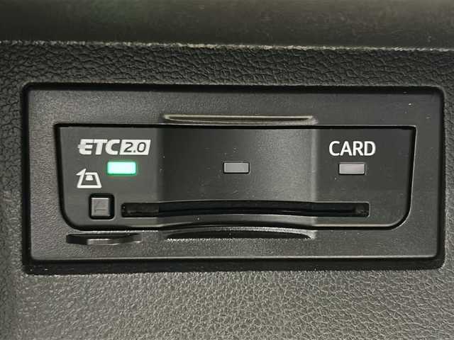 フォルクスワーゲン Ｔ－ロック TDI スポーツ 新潟県 2020(令2)年 3.7万km ピュアホワイト 純正ナビ”Discover Pro”/(CD/DVD/Bluetooth/USB/フルセグTV)/オールインセーフティ/-アダプティブクルーズコントロール/-レーンキープアシスト/-ハイビームアシスト/-バックカメラ/-ブラインドスポットモニター/-リヤトラフィックアラート/-プリクラッシュブレーキ/デジタルメータークラスター/パドルシフト/LEDヘッドライト/パワーバックドア/純正18インチアルミホイール/ハーフレザーシート/ETC2.0/ドライブレコーダー