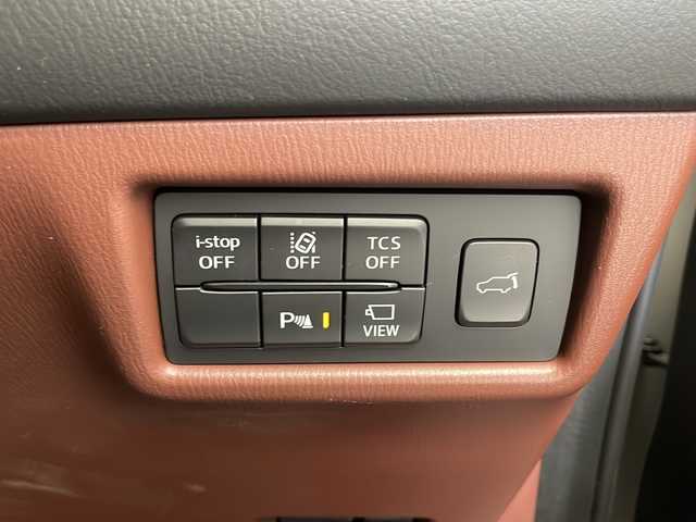 マツダ ＣＸ－８ XD エクスクルーシブモード 愛知県 2021(令3)年 3.7万km プラチナクォーツメタリック 衝突軽減システム/BOSEプレミアムサウンド/純正１０型SDナビ/全方位カメラ/レーダークルーズコントロール/フルセグ/シートヒーター/エアシート/Bluetooth/バックカメラ/電動リアゲート/パワーシート/ヘッドアップディスプレイ/コーナーセンサー/純正アルミホイール/ブラインドスポットモニター/LEDヘッドライト/パドルシフト/ステアリングヒーター/リアオートエアコン/置くだけ充電器/ドライブレコーダー/ETC/ステアリングスイッチ/スマートキー/プッシュスタート