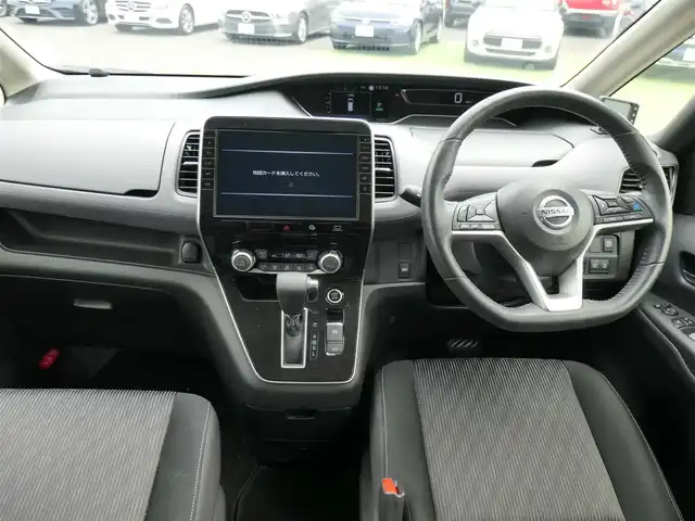 日産 セレナ ハイウェイスター V 千葉県 2020(令2)年 4万km マルーンレッド エマージェンシーブレーキ/プロパイロット/インテリジェントクルーズコントロール/ハンズフリー両側パワースライドドア/10インチ純正SDナビ/地デジTV/【BD/DVD/CD再生機能　Bluetooth接続】/アラウンドビューモニター/フリップダウンモニター/ドライブレコーダー（DJ4-D）/革巻きステアリング/ステアリングスイッチ/ETC（2.0）/LEDヘッドライト/フォグライト/ウインカーミラー/コーナーセンサー/純正16インチアルミホイル/サイド/カーテンエアバッグ/インテリジェントキー