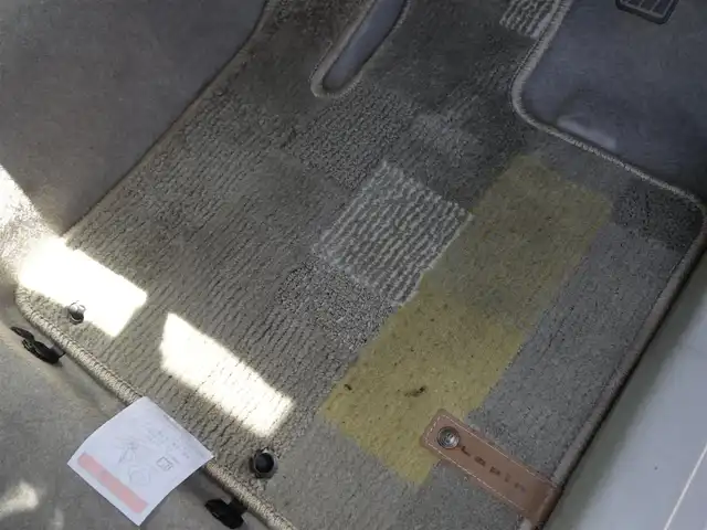 スズキ ラパン S 山形県 2017(平29)年 3.5万km フォーンベージュメタリック/ホワイト2トーンルーフ 4WD/レーダーブレーキサポート/純正カーオーディオ/　　【CD AUX AM/FM】/HIDオートヘッドライト/シートヒーター/14インチアルミホイール/アイドリングストップ/電動格納ミラー/純正フロアマット/ドアバイザ―/スマートキー