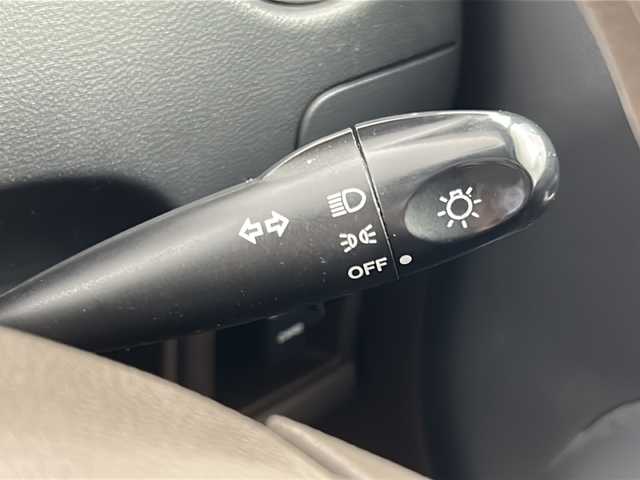 日産 モコ E ショコラティエセレクション 岐阜県 2009(平21)年 7.2万km マルーンブラウンパール 純正カーオーディオ/CD/MD/純正ドアバイザー/純正フロアマット/オートエアコン/電動格納ミラー/ヘッドライトレベライザー