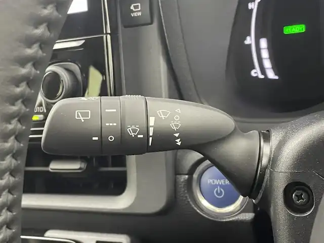 トヨタ シエンタ ハイブリッド Z 埼玉県 2022(令4)年 0.4万km ホワイトパールクリスタルシャイン 純正１０．５インチナビ　パノラミックビューモニター　ＢＳＭ　シートヒーター　ステアリングヒーター　ＡＣ１００Ｖ　レーダークルーズコントロール　ドラレコ　ビルトインＥＴＣ　パーキングアシスト　ＬＥＤ