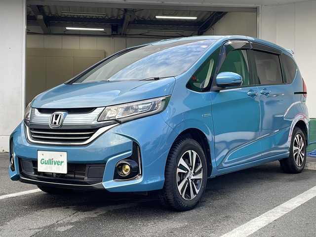 ホンダ フリード ハイブリット G ホンダセンシング 京都府 2017(平29)年 3.2万km ブルーホライゾンM 純正メモリナビ　Ｂｌｕｅｔｏｏｔｈオーディオ　ＵＳＢ接続　フルセグ　バックカメラ　フリップダウンモニター　両側パワースライドドア　アダプティブクルーズコントロール　ＬＥＤヘッドライト　ドライブレコーダー
