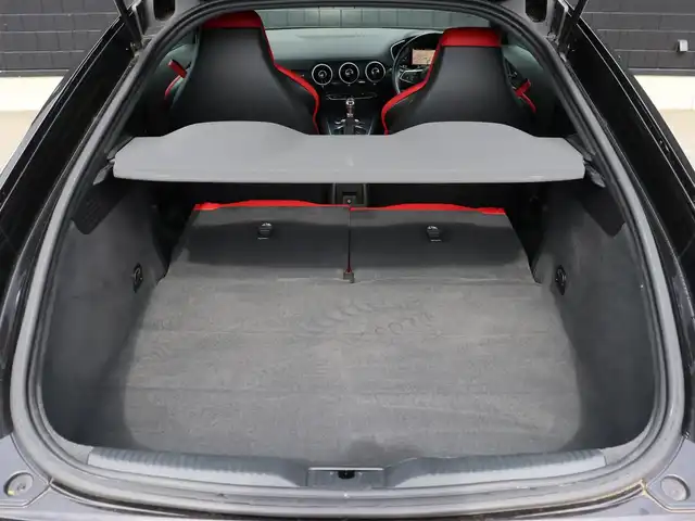 アウディ ＴＴＳクーペ 2.0 TFSI クワトロ 宮城県 2016(平28)年 3.1万km ミトスブラックメタリック 純正ナビTV/・フルセグ・CD・DVD・USB・SD・AUX・BT/バーチャルコクピット/バックカメラ/パーキングアシスト/レッドレザーシート/・左右パワーシート・シートヒーター/パドルシフト/オートライト/・オートハイビーム/オートブレーキホールド/ドライブセレクト/クルーズコントロール/ＬＥＤヘッドライト/純正１９インチＡＷ/ビルトインＥＴＣ/純正ＯＰドライブレコーダー前のみ/前後コーナーセンサー/電動リアスポイラー