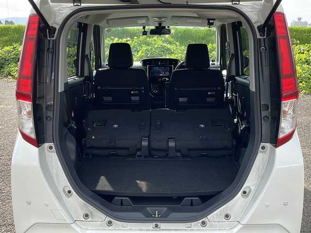 トヨタ ルーミー カスタムG S 新潟県 2018(平30)年 6.3万km パールホワイトⅢ 4WD/純正9インチSDナビ(NSZT-Y68T)/CD/DVD/BT/フルセグテレビ/SDミュージックサーバー/全方位カメラ/ETC/ドライブレコーダー/衝突被害軽減ブレーキ/レーンキープアシスト/クルーズコントロール/両側パワースライドドア/シートヒーター /ステアリングスイッチ/コーナーセンサー/スマートキー/プッシュスタート/LEDヘッドライト/オートライト/フォグランプ/純正14インチアルミホイール