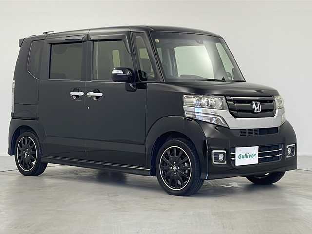ホンダ Ｎ ＢＯＸ カスタム ターボ SSブラックSパッケージ 岐阜県 2016(平28)年 7.9万km クリスタルブラックパール ワンオーナー/純正ナビ/CD　DVD　Bluetooth/フルセグTV/ドライブレコーダー/バックカメラ/シートヒーター/両側パワースライドドア/クルーズコントロール/パドルシフト/スペアキー/純正15インチアルミホイール/プッシュスタート/革巻きステアリング/ビルドインETC/電動格納ミラー/ドアバイザー/取扱説明書/保証書