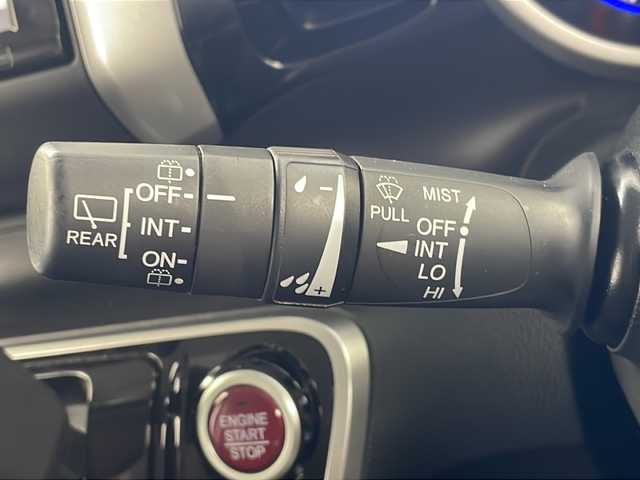 ホンダ Ｎ ＢＯＸ カスタム ターボ SSブラックSパッケージ 岐阜県 2016(平28)年 7.9万km クリスタルブラックパール ワンオーナー/純正ナビ/CD　DVD　Bluetooth/フルセグTV/ドライブレコーダー/バックカメラ/シートヒーター/両側パワースライドドア/クルーズコントロール/パドルシフト/スペアキー/純正15インチアルミホイール/プッシュスタート/革巻きステアリング/ビルドインETC/電動格納ミラー/ドアバイザー/取扱説明書/保証書