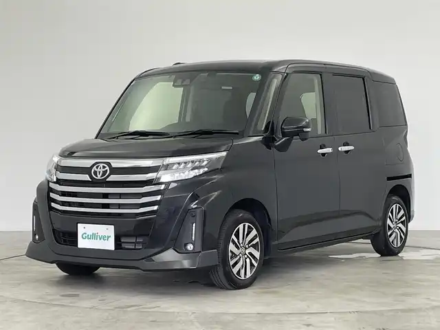 トヨタ ルーミー カスタムG 群馬県 2024(令6)年 0.9万km ブラックマイカメタリック 禁煙車　両側パワスラ　純正ディスプレイオーディオ　BT　フルセグ　アップルカープレイ　HDMI　衝突軽減システム　コーナーセンサー　追従クルコン　レーンキープアシスト　シートヒーター　オートホールド