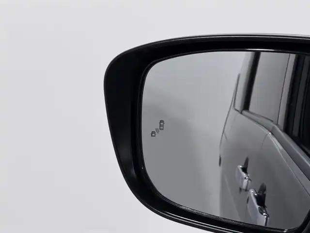 日産 セレナ ハイウェイスター V 大阪府 2021(令3)年 3.3万km ダークメタルグレー ProPILOT 純正9incナビTV 360カメラ デジタルインナーミラー レーダークルコン 衝突軽減ブレーキ レーンアシスト ブラインドSM 両側パワースライドドア リアオートエアコン クリアランスソナー ドライブレコーダー