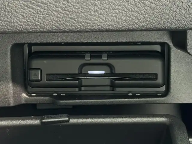 日産 セレナ ハイウェイスター V 大阪府 2021(令3)年 3.3万km ダークメタルグレー ProPILOT 純正9incナビTV 360カメラ デジタルインナーミラー レーダークルコン 衝突軽減ブレーキ レーンアシスト ブラインドSM 両側パワースライドドア リアオートエアコン クリアランスソナー ドライブレコーダー