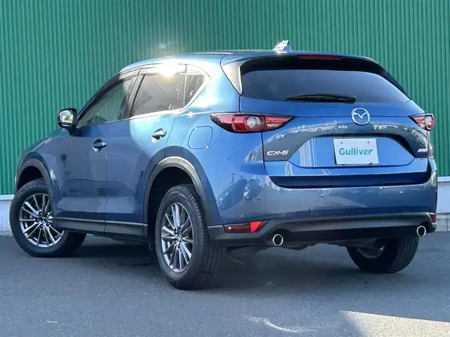マツダ ＣＸ－５ XD Lパッケージ 宮城県 2018(平30)年 6.1万km エターナルブルーマイカ BOSEサウンドシステム/360度ビューモニター/フロントパーキングセンサー/＝＝＝/アドバンストスマートシティブレーキサポート/後退時スマートシティブレーキサポート/誤発進抑制制御/スマートブレーキサポート/レーダークルーズコントロール/ブラインドスポットモニタリング/車線逸脱警報システム/レーンキープアシストシステム/リアパーキングセンサー/ドライバーアテンションアラート/マツダコネクトナビ/・Bluetooth/・USB/ETC（バイザー裏）/パワーバックドア/ホワイトレザーシート/シートヒーター/ステアリングヒーター/パワーシート（運転席メモリー機能付）/革巻きステアリング/ステアリングウイッチ/電動パーキングブレーキ/ブレーキホールド/アダプティブLEDヘッドランプ/フォグランプ/オートライト/スマートキー＆プッシュスタート/電動格納ミラー/純正17インチAWレスオプション/純正ラバーマット/W/サイド/カーテンエアバッグ