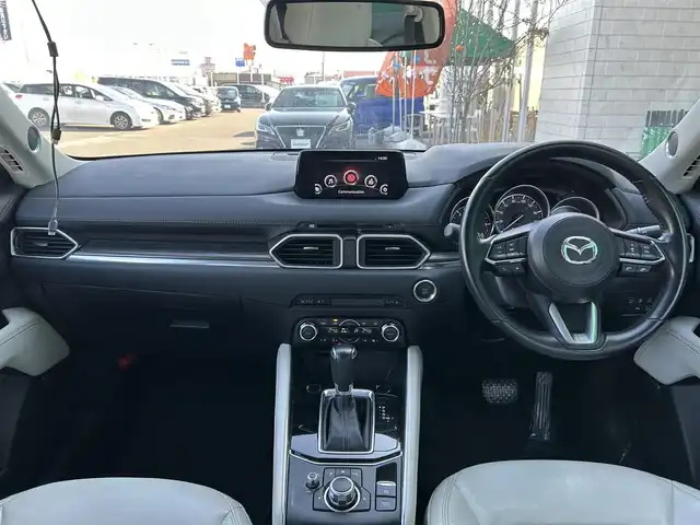 マツダ ＣＸ－５ XD Lパッケージ 宮城県 2018(平30)年 6.1万km エターナルブルーマイカ BOSEサウンドシステム/360度ビューモニター/フロントパーキングセンサー/＝＝＝/アドバンストスマートシティブレーキサポート/後退時スマートシティブレーキサポート/誤発進抑制制御/スマートブレーキサポート/レーダークルーズコントロール/ブラインドスポットモニタリング/車線逸脱警報システム/レーンキープアシストシステム/リアパーキングセンサー/ドライバーアテンションアラート/マツダコネクトナビ/・Bluetooth/・USB/ETC（バイザー裏）/パワーバックドア/ホワイトレザーシート/シートヒーター/ステアリングヒーター/パワーシート（運転席メモリー機能付）/革巻きステアリング/ステアリングウイッチ/電動パーキングブレーキ/ブレーキホールド/アダプティブLEDヘッドランプ/フォグランプ/オートライト/スマートキー＆プッシュスタート/電動格納ミラー/純正17インチAWレスオプション/純正ラバーマット/W/サイド/カーテンエアバッグ