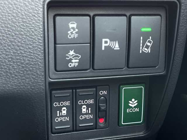 ホンダ オデッセイ アブソルート・EXホンダセンジング 大阪府 2018(平30)年 6万km クリスタルブラックパール ホンダセンシング/無限エアロ/両側パワースライドドア/純正9インチナビ/Bluetooth/HDMI/CD/DVD/フルセグTV/USB/後席モニター/マルチビューカメラシステム/前後ドライブレコーダー/パーキングセンサーシステム/コーナーセンサー/パドルシフト/ビルトインETC/D席パワーシート/LEDヘッドライト/プッシュスタート/スマートキー/スペアキー/取扱説明書/保証書