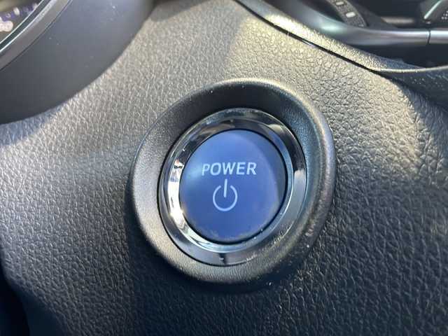 トヨタ Ｃ－ＨＲ G 愛知県 2017(平29)年 9.6万km ブラックマイカ /禁煙車//モデリスタフロントスポイラー//モデリスタサイドスカート//モデリスタリアスカート//モデリスタクールシャインキット//GANADOR4本出しマフラー//純正9インチナビ//フルセグ/Bluetooth/SD/CD/DVD//TVキャンセラー//バックカメラ//ビルトインETC//ドライブレコーダー//ハーフレザーシート//シートヒーター//ランバーサポート//プリクラッシュセーフティ//ブラインドスポットモニター//リアクロストラフィックアラート//レーンディパーチャーアラート//オートマッチックハイビーム//レーダークルーズコントロール//クリアランスソナー//車両接近通報//LEDオートヘッドライト//フォグランプ//純正18インチアルミホイール//スペアタイヤ//TRC//EVモード//ドライブモード//SPORT/NORMAL/ECO//オートブレーキホールド//プッシュスタート//スペアスマートキー//革巻きステアリング//ステアリモコン//チルト&テレスコピックステアリング//オートリトラクタブルウィンカーミラー//純正フロアマット//純正ドアバイザー//自動防眩ミラー//保証書//取扱説明書//ナビ取扱説明書//ディーラー点検整備記録簿R2.3.4.5.6