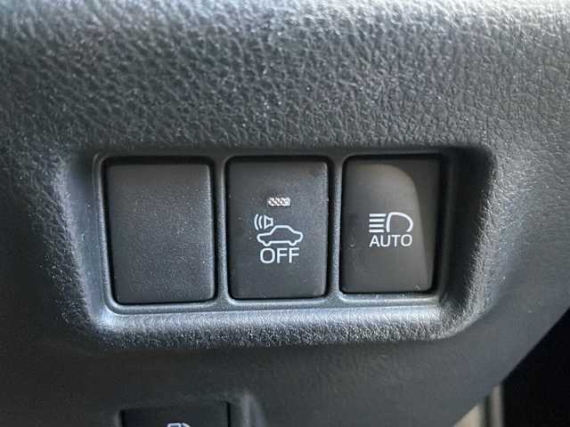 トヨタ Ｃ－ＨＲ G 愛知県 2017(平29)年 9.6万km ブラックマイカ /禁煙車//モデリスタフロントスポイラー//モデリスタサイドスカート//モデリスタリアスカート//モデリスタクールシャインキット//GANADOR4本出しマフラー//純正9インチナビ//フルセグ/Bluetooth/SD/CD/DVD//TVキャンセラー//バックカメラ//ビルトインETC//ドライブレコーダー//ハーフレザーシート//シートヒーター//ランバーサポート//プリクラッシュセーフティ//ブラインドスポットモニター//リアクロストラフィックアラート//レーンディパーチャーアラート//オートマッチックハイビーム//レーダークルーズコントロール//クリアランスソナー//車両接近通報//LEDオートヘッドライト//フォグランプ//純正18インチアルミホイール//スペアタイヤ//TRC//EVモード//ドライブモード//SPORT/NORMAL/ECO//オートブレーキホールド//プッシュスタート//スペアスマートキー//革巻きステアリング//ステアリモコン//チルト&テレスコピックステアリング//オートリトラクタブルウィンカーミラー//純正フロアマット//純正ドアバイザー//自動防眩ミラー//保証書//取扱説明書//ナビ取扱説明書//ディーラー点検整備記録簿R2.3.4.5.6