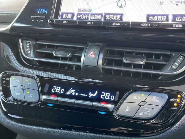 トヨタ Ｃ－ＨＲ G 愛知県 2017(平29)年 9.6万km ブラックマイカ /禁煙車//モデリスタフロントスポイラー//モデリスタサイドスカート//モデリスタリアスカート//モデリスタクールシャインキット//GANADOR4本出しマフラー//純正9インチナビ//フルセグ/Bluetooth/SD/CD/DVD//TVキャンセラー//バックカメラ//ビルトインETC//ドライブレコーダー//ハーフレザーシート//シートヒーター//ランバーサポート//プリクラッシュセーフティ//ブラインドスポットモニター//リアクロストラフィックアラート//レーンディパーチャーアラート//オートマッチックハイビーム//レーダークルーズコントロール//クリアランスソナー//車両接近通報//LEDオートヘッドライト//フォグランプ//純正18インチアルミホイール//スペアタイヤ//TRC//EVモード//ドライブモード//SPORT/NORMAL/ECO//オートブレーキホールド//プッシュスタート//スペアスマートキー//革巻きステアリング//ステアリモコン//チルト&テレスコピックステアリング//オートリトラクタブルウィンカーミラー//純正フロアマット//純正ドアバイザー//自動防眩ミラー//保証書//取扱説明書//ナビ取扱説明書//ディーラー点検整備記録簿R2.3.4.5.6