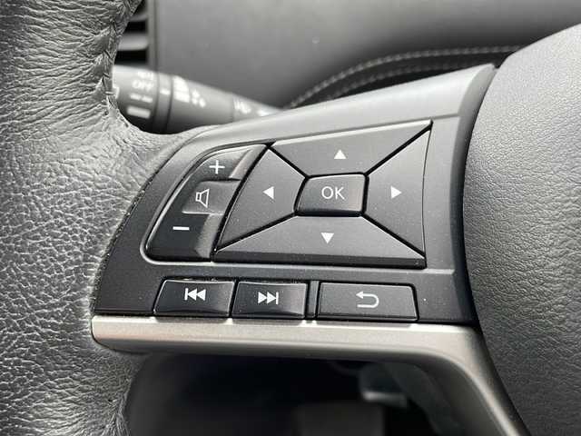 日産 セレナ ハイウェイスターVセレクションⅡ 長野県 2019(令1)年 4.7万km ブリリアントホワイトパール 2トーン 純正9インチナビゲーション/純正フリップダウンモニター/Bluetooth/CD/DVD/フルセグテレビ/全周囲カメラ/アラウンドビューモニター/前方ドライブレコーダー/ビルトインETC/クルーズコントロール/純正16インチアルミホイール/両側パワースライドドア/スマートキー/LEDヘッドライト/フォグランプ/スマートキー/プッシュスタートボタン/ダブルエアバッグ