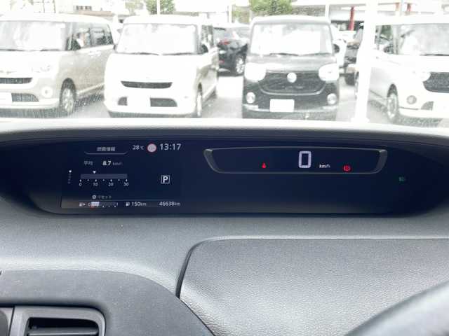 日産 セレナ ハイウェイスターVセレクションⅡ 長野県 2019(令1)年 4.7万km ブリリアントホワイトパール 2トーン 純正9インチナビゲーション/純正フリップダウンモニター/Bluetooth/CD/DVD/フルセグテレビ/全周囲カメラ/アラウンドビューモニター/前方ドライブレコーダー/ビルトインETC/クルーズコントロール/純正16インチアルミホイール/両側パワースライドドア/スマートキー/LEDヘッドライト/フォグランプ/スマートキー/プッシュスタートボタン/ダブルエアバッグ