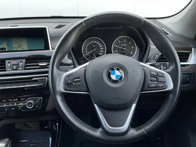 ＢＭＷ Ｘ１ xDrive 18d xライン 東京都 2017(平29)年 4.7万km ガンＭ ハイラインP /茶革 /Pシート /Pバックドア /シートヒーター /ミラー内臓ETC /純正ナビ /バックカメラ /LEDヘッドライト /PDC /スマートキー /インテリジェントセーフティ