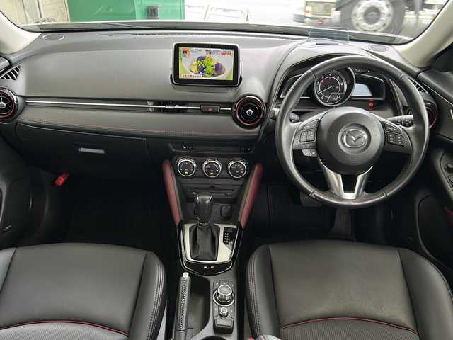 マツダ ＣＸ－３ XD ツーリング 埼玉県 2015(平27)年 4.3万km セラミックM AIS検査済み/4WD/登録時走行距離42573km/車検R8年9月29日まで/メーカーオプション/・CD/DVD/・フルセグTV/・BOSEサウンドシステム/純正ナビゲーション/バックカメラ/純正18インチアルミホイール/プリクラッシュセーフティ/クルーズコントロール/ブラインドスポットモニター/ヘッドアップディズプレイ/LEDヘッドライト/LEDフォグランプ/パドルシフト/ETC/黒ハーフレザーシート/シートヒーター/アイドリングストップ/オートライト/USBポート/プッシュスタート/スマートキー/新車保証書/取扱説明書