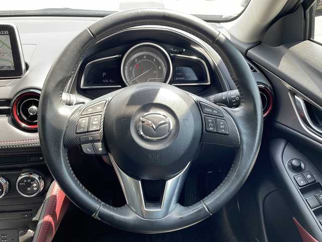 マツダ ＣＸ－３ XD ツーリング 青森県 2015(平27)年 4.3万km セラミックM ・4WD/・ディーゼル/・ターボ/・純正ナビ/・フルセグ/・バックカメラ/・衝突軽減ブレーキ/・プッシュスタート/・スマートキー/・スペアキー1本/・プレミアムサウンド（BOSE）/・横滑り防止/・オートライト/・LEDヘットライト/・MTモード付AT/・パドルシフト/・アイドリングストップ/・シートヒーター（D＋N）/・クルーズコントロール/・ヘットアップディスプレイ/・ETC/・純正フロアマット/・純正AW18インチ/・保証書/・取扱説明書