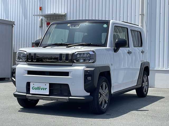 ダイハツ タフト G ダーククロムベンチャー 三重県 2022(令4)年 2.1万km シャイニングホワイトパール 純正9型ナビ(AM/FM/TV/BT/USB/HDMI)/バックカメラ/温シート/ステアリングスイッチ/電子パーキング/オートライト/LEDヘッドライト/フォグライト/衝突軽減/電動格納ミラー/アイドリングストップ/スペアキー/禁煙車